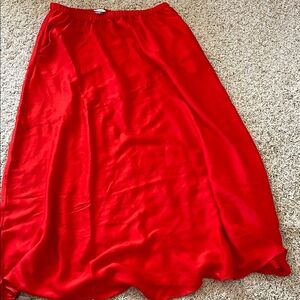 A. New. Day skirt